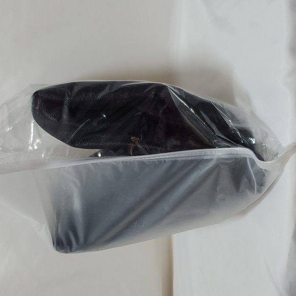 Fueti Magnetic Garage Screen Door ~ 2 Car ~ Black - Picture 6 of 13